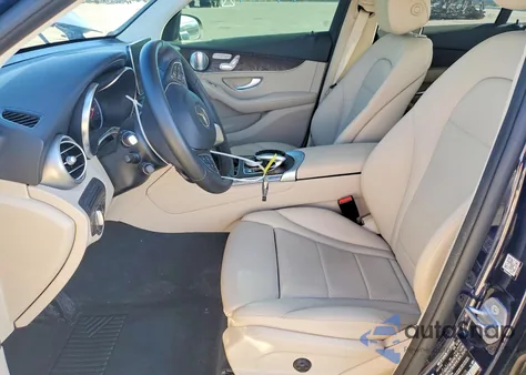 2018 Mercedes-Benz Glc 300 4Matic z USA, uszkodzony, nr VIN WDC0G4KB4JV071220